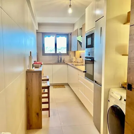 Luxury Sea View Yourhosthelper Daire