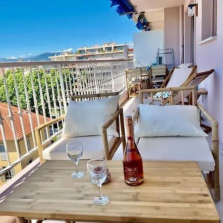 Luxury Sea View *