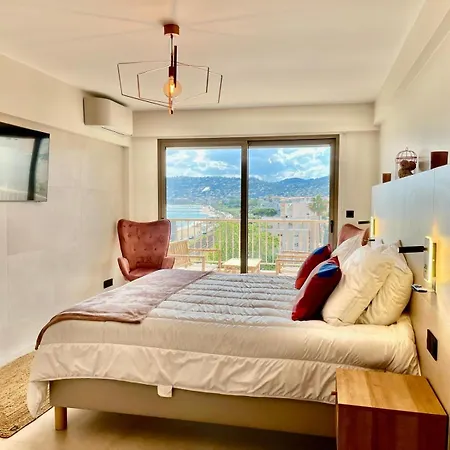 شقة Luxury Sea View
