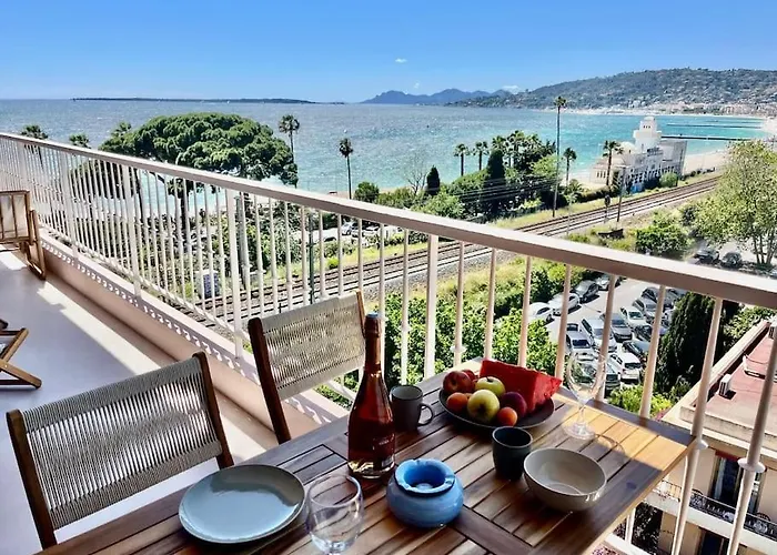 Luxury Sea View