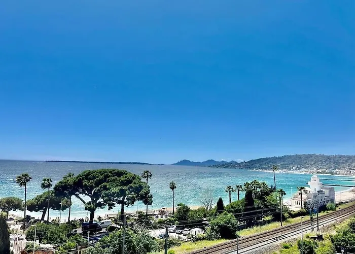 Luxury Sea View アンティーブ